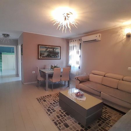 Cufaj Apartaments Shkodra 外观 照片