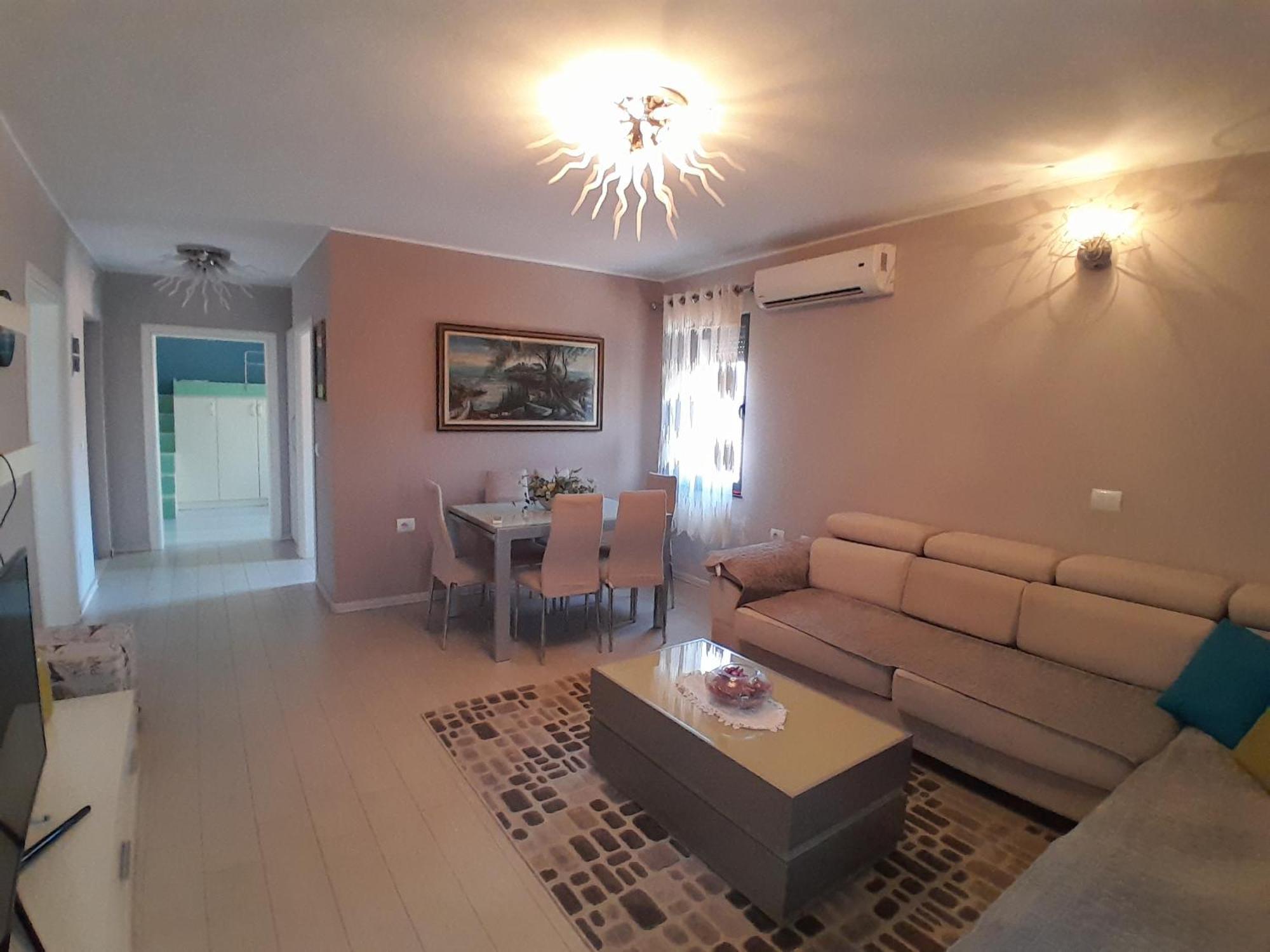 Cufaj Apartaments Shkodra 外观 照片